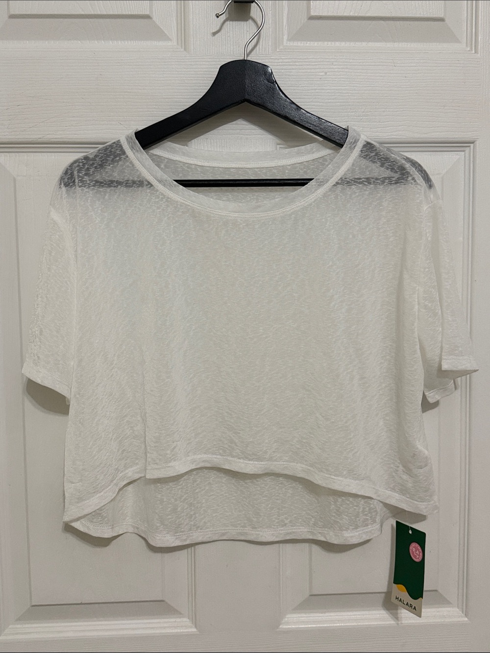 Halara women’s white crop top